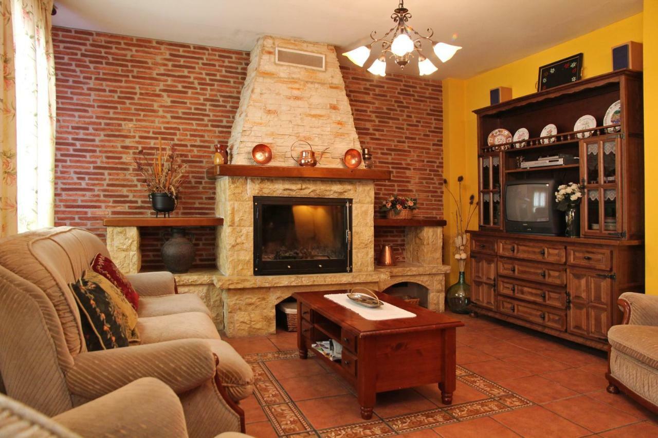 Casa Rural El Carrascal Касарехос Экстерьер фото